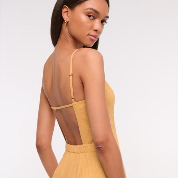 Abercrombie & Fitch Mustard linen Jumpsuit NWT - Picture 3 of 5